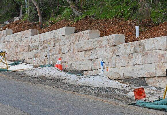 Block Retaining Wall — completed JH Landscapes project in the Greater Charlotte region