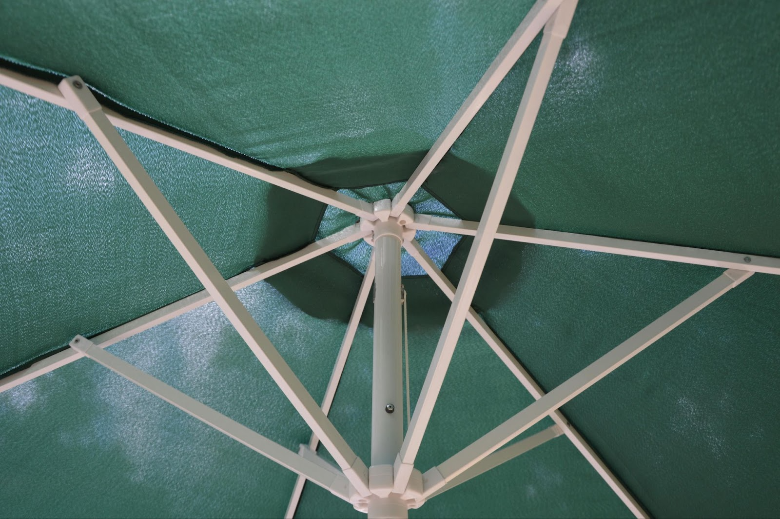 Vinyl and Composite Solutions: Innovation Meets Practicality