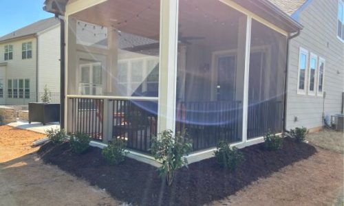Charlotte Screen-in Porch