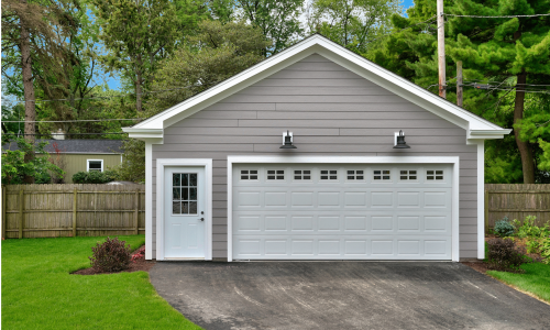 Detached Garage